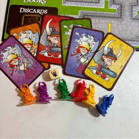 Steve Jackson Games Munchkin Deluxe Board Game SJG 1483 - 100% Complete - Picture 4 of 4